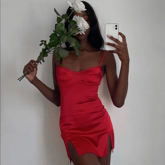 SOLD. NEW ARE YOU AM I Prissi Dress - Picture 4 of 10